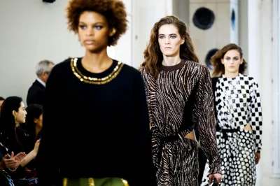 Look 28